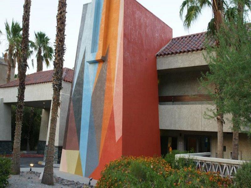 The Infusion Beach Club Palm Springs Bagian luar foto